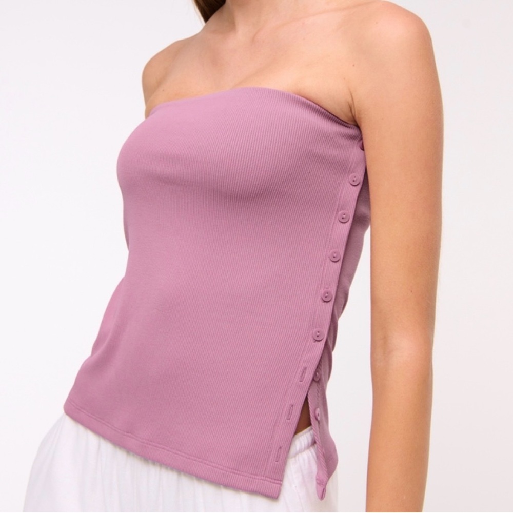 Abercrombie & Fitch top